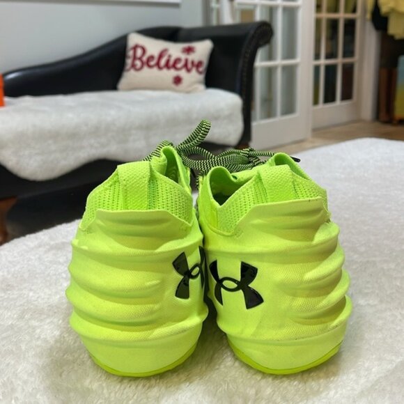 Under Armour Men's Blur Smoke 2.0 MC LE AA Football Cleats - Picture 7 of 10